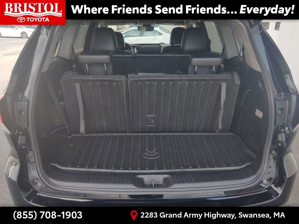 Used 2018 Toyota Highlander XLE AWD/4WD image 31