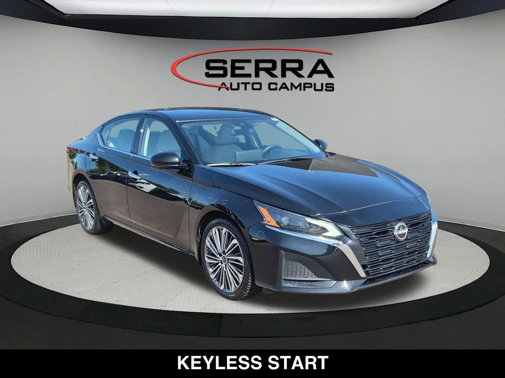 Used 2023 Nissan Altima 2.5 SL AWD/4WD image 16