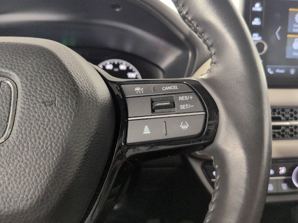 Used 2024 Honda HR-V EX-L image 41