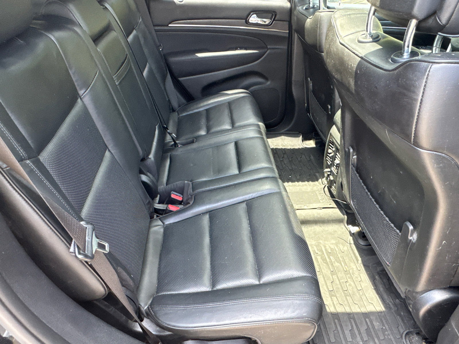 Used 2021 Jeep Grand Cherokee High Altitude AWD/4WD image 19