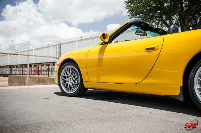 Used 2000 Porsche 911 Carrera 4 image 23