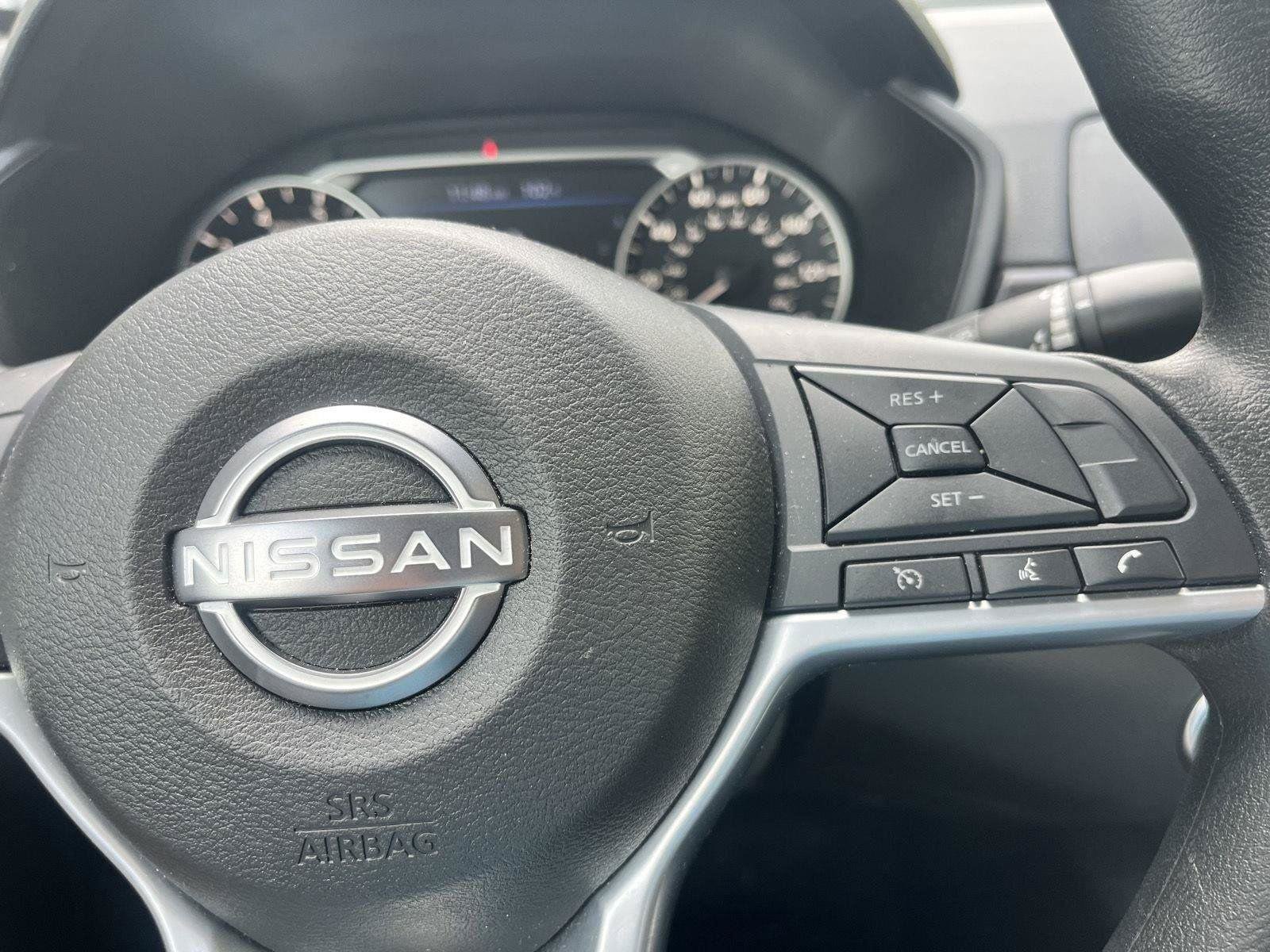 Used 2025 Nissan Altima 2.5 SV AWD/4WD image 10