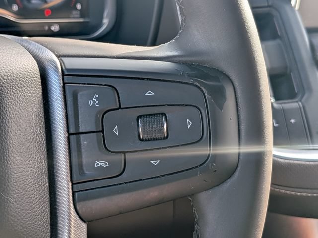 Used 2023 GMC Yukon SLT w/ SLT Premium Package RWD image 30