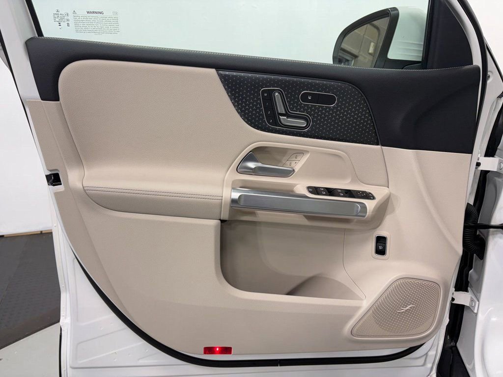 Certified 2024 Mercedes-Benz EQB 350 4MATIC SUV image 5