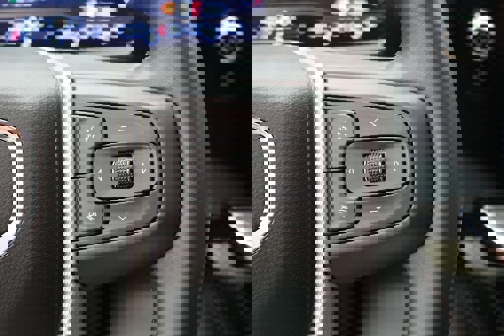 Used 2024 GMC Sierra 2500 Denali w/ Denali Reserve Package image 27