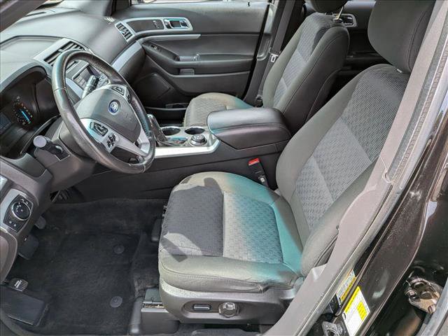 Used 2014 Ford Explorer XLT AWD/4WD image 19