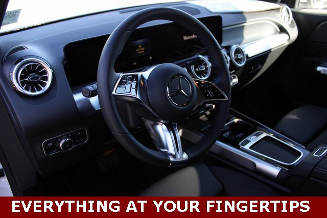 New 2024 Mercedes-Benz EQB 300 4MATIC image 13