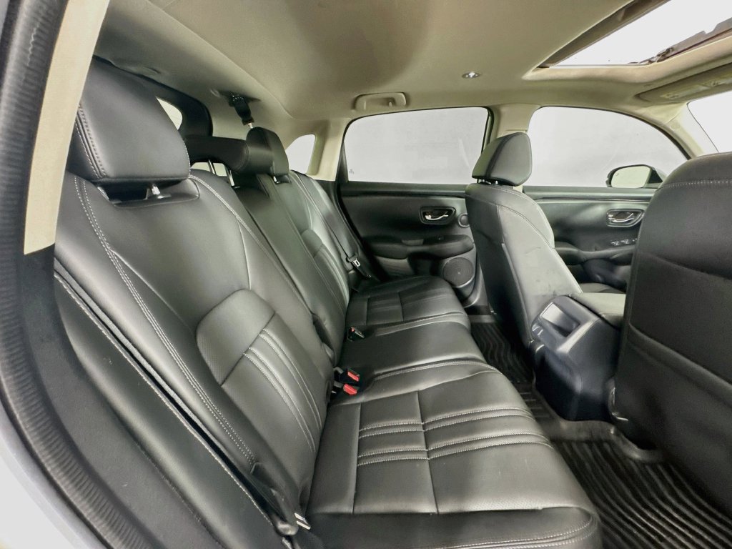 Used 2024 Honda HR-V EX-L image 33