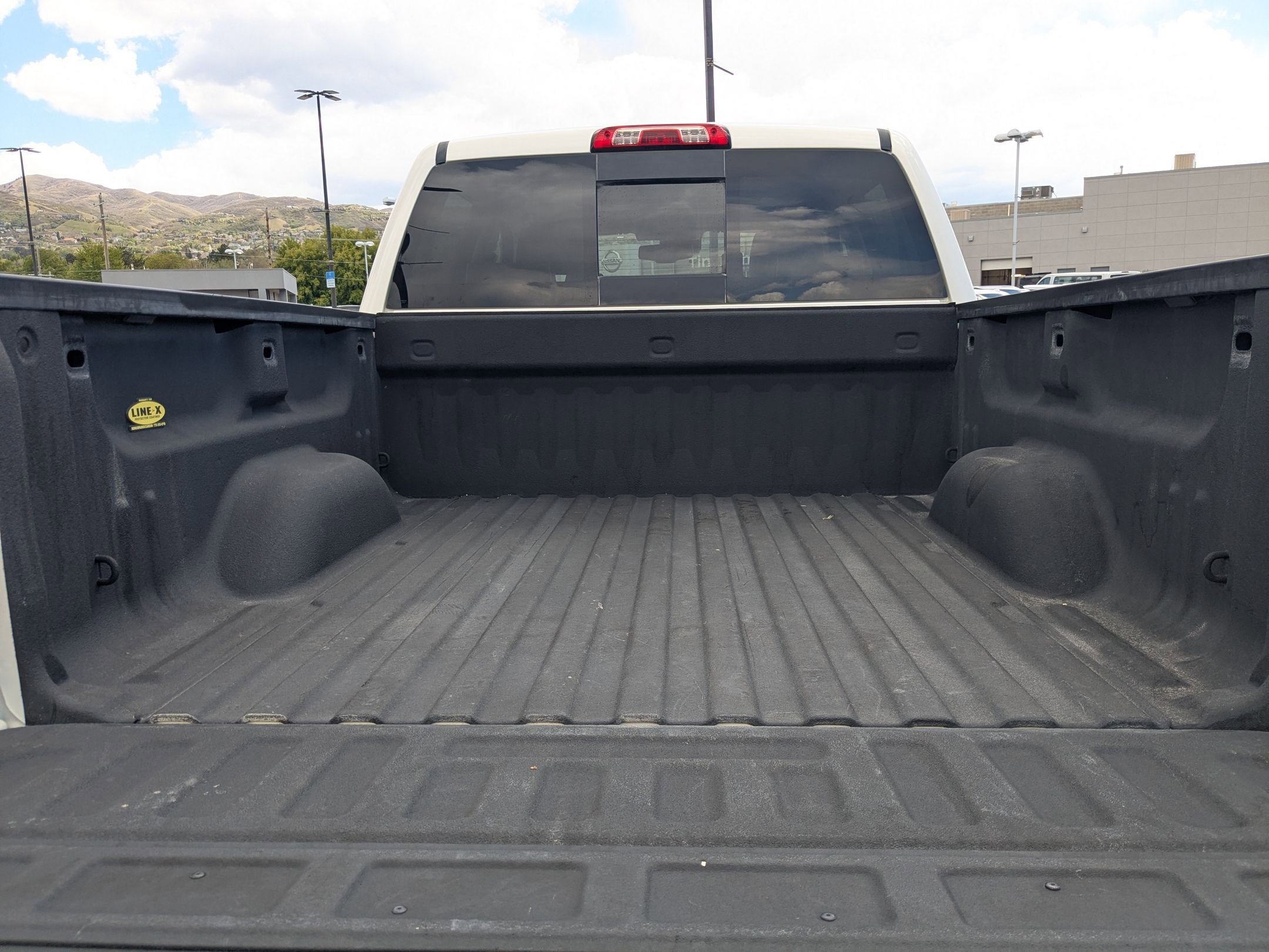 Used 2014 Chevrolet Silverado 1500 High Country AWD/4WD image 27