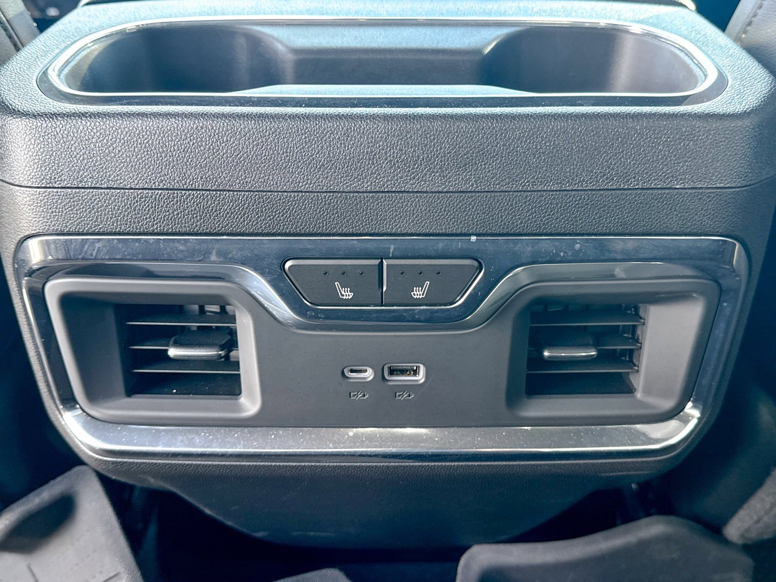 Certified 2022 Chevrolet Silverado 1500 High Country w/ High Country Premium Package image 20