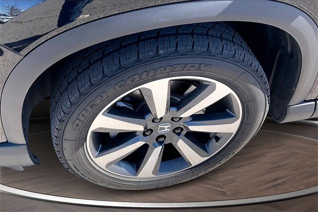 Used 2023 Honda Pilot Elite image 9