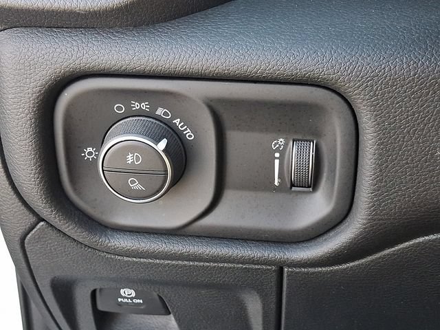 Used 2024 RAM 1500 Lone Star AWD/4WD image 24