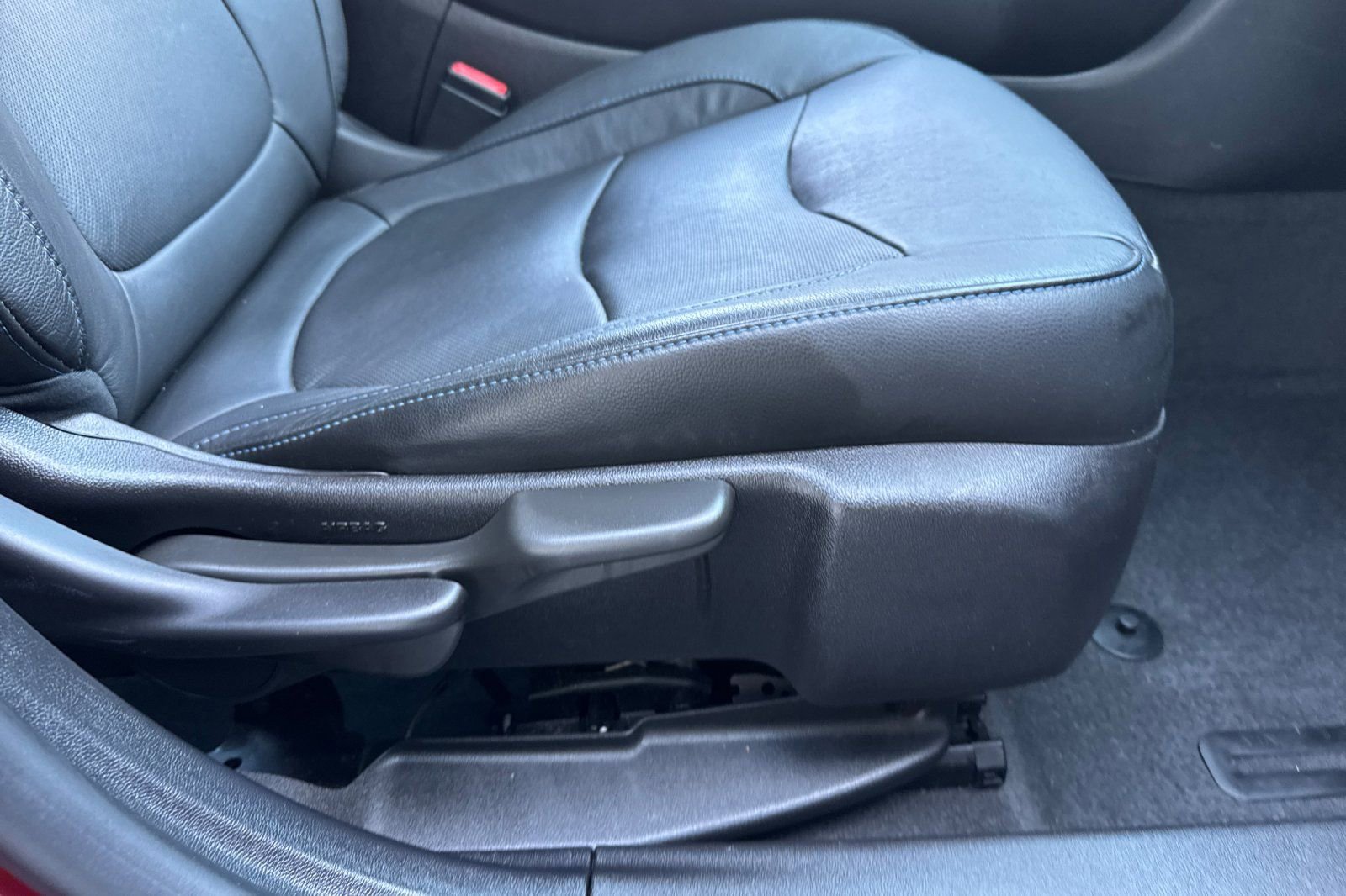 Used 2017 Chevrolet Volt Premier w/ Driver Confidence II Package image 24