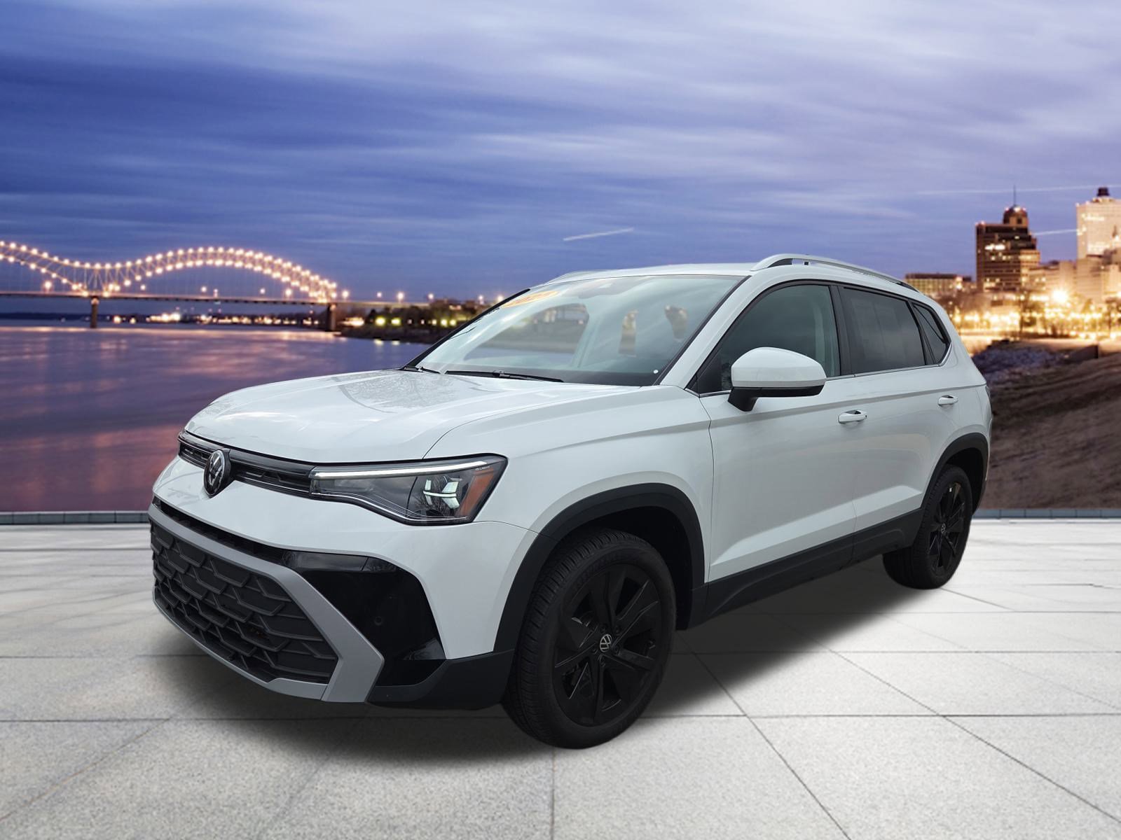 New 2025 Volkswagen Taos SE image 1