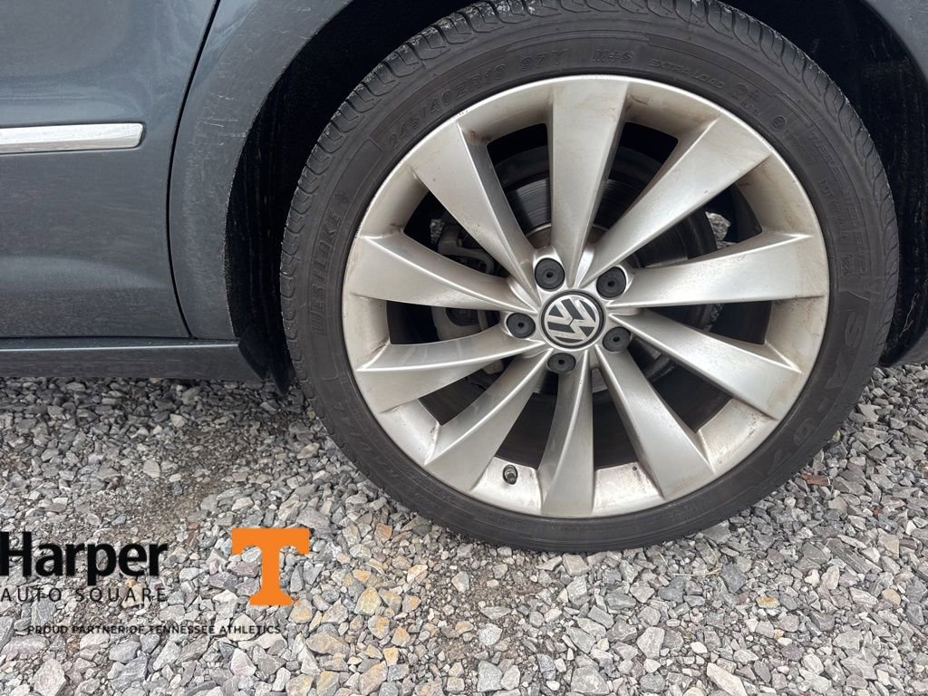 Used 2012 Volkswagen CC Lux Limited image 15
