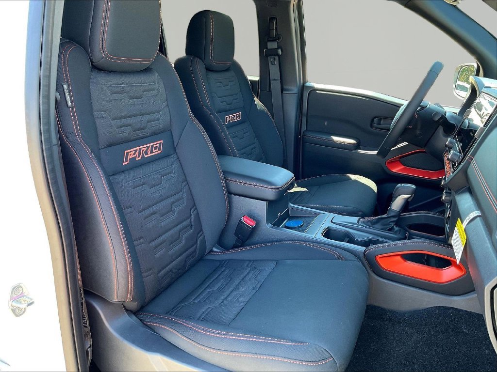 New 2027 Nissan Frontier Pro-X w/ Pro Convenience Package RWD image 11
