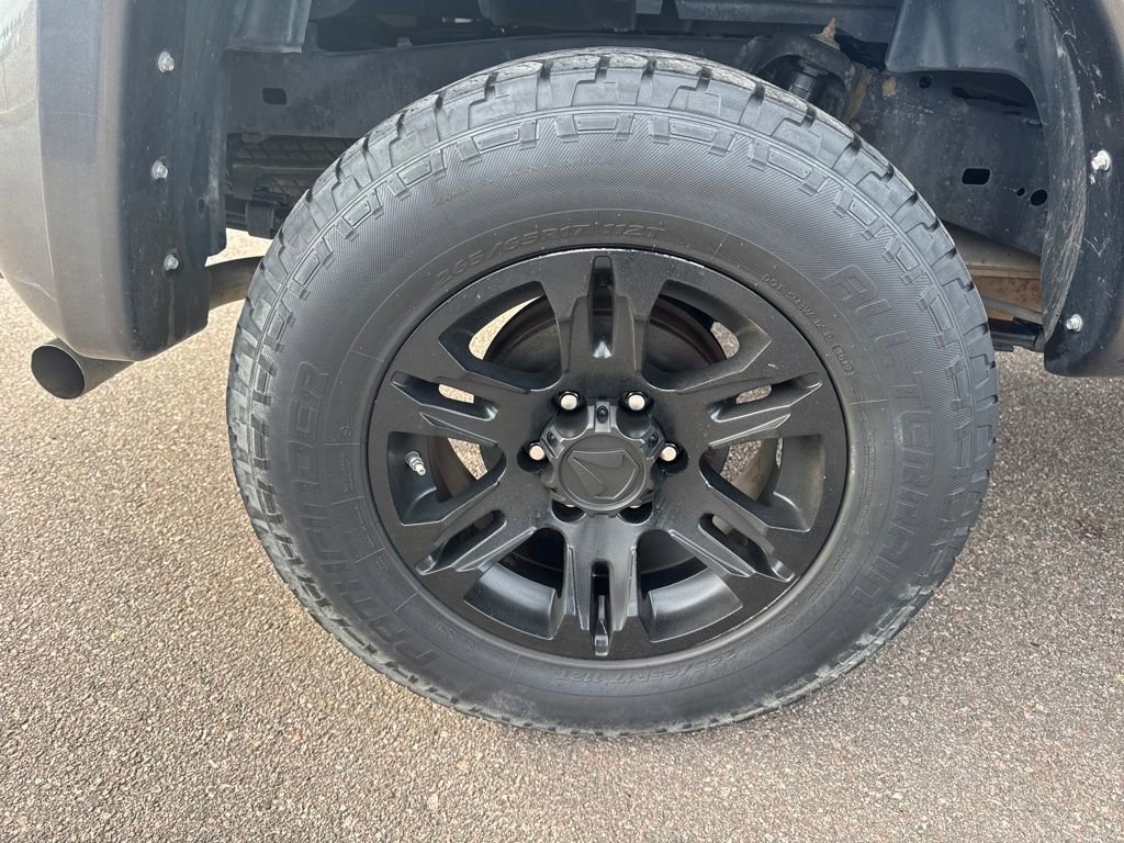 Used 2015 Toyota Tacoma PreRunner w/ SR5 Package image 11