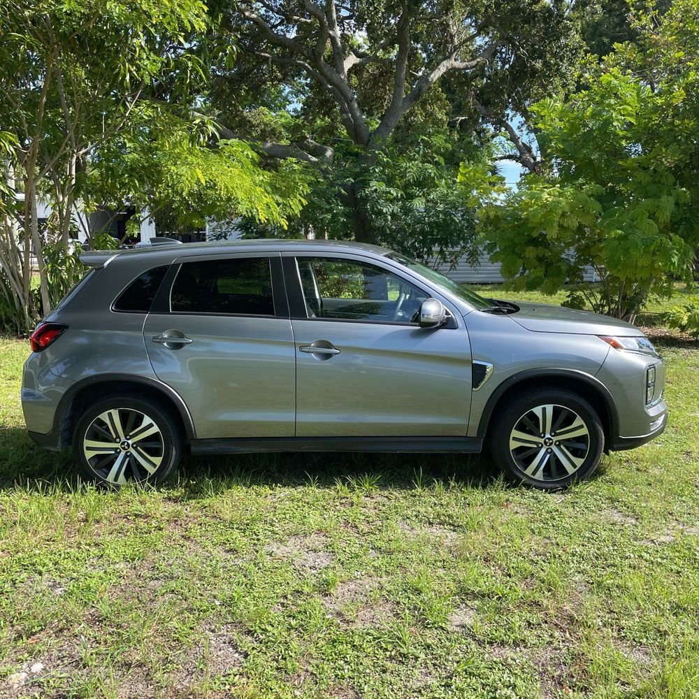 Used 2022 Mitsubishi Outlander Sport SE image 4