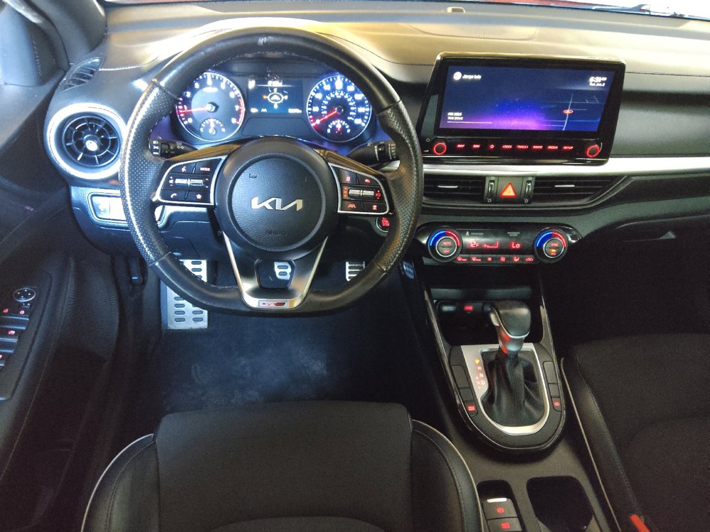 Used 2023 Kia Forte GT-Line w/ GT-Line Technology Package FWD image 22