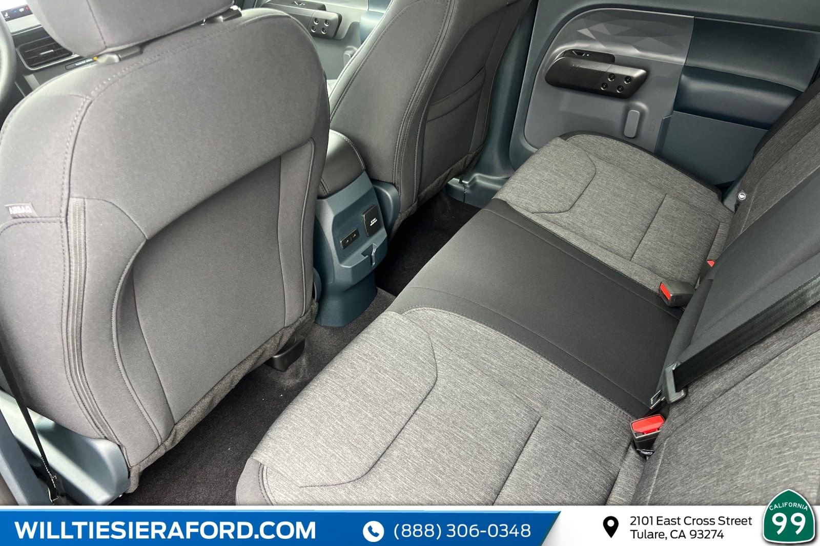 New 2025 Ford Maverick XLT w/ XLT Luxury Package image 13