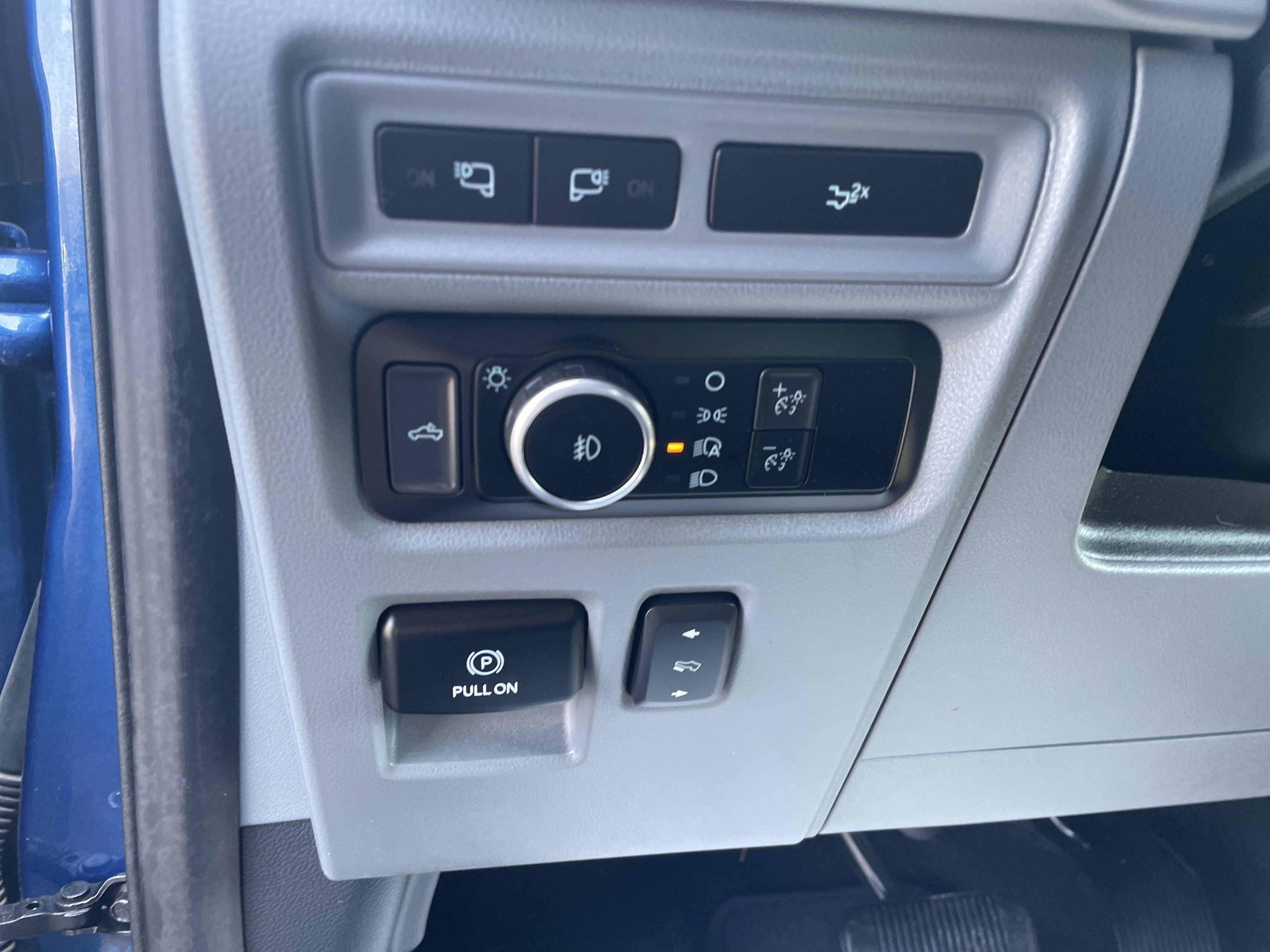 Used 2022 Ford F150 XLT w/ Equipment Group 302A High image 14