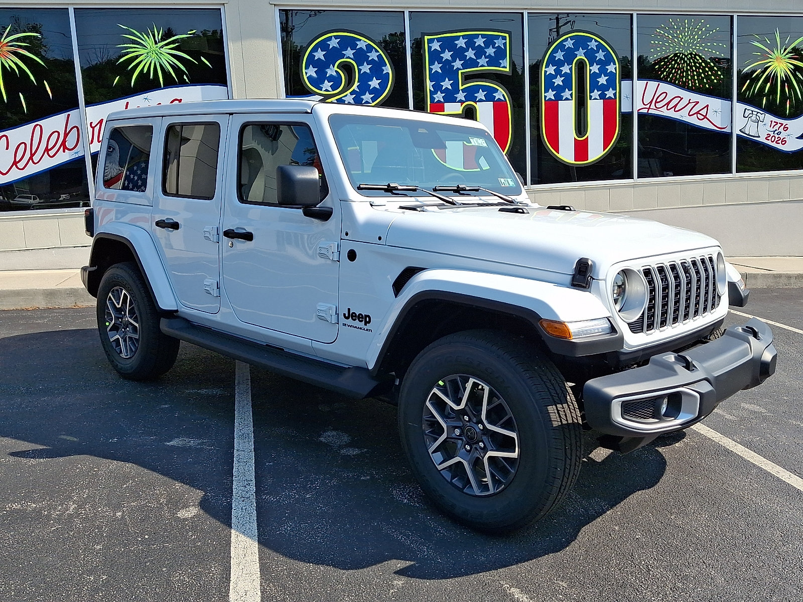 New 2026 Jeep Wrangler Unlimited Sahara AWD/4WD image 2