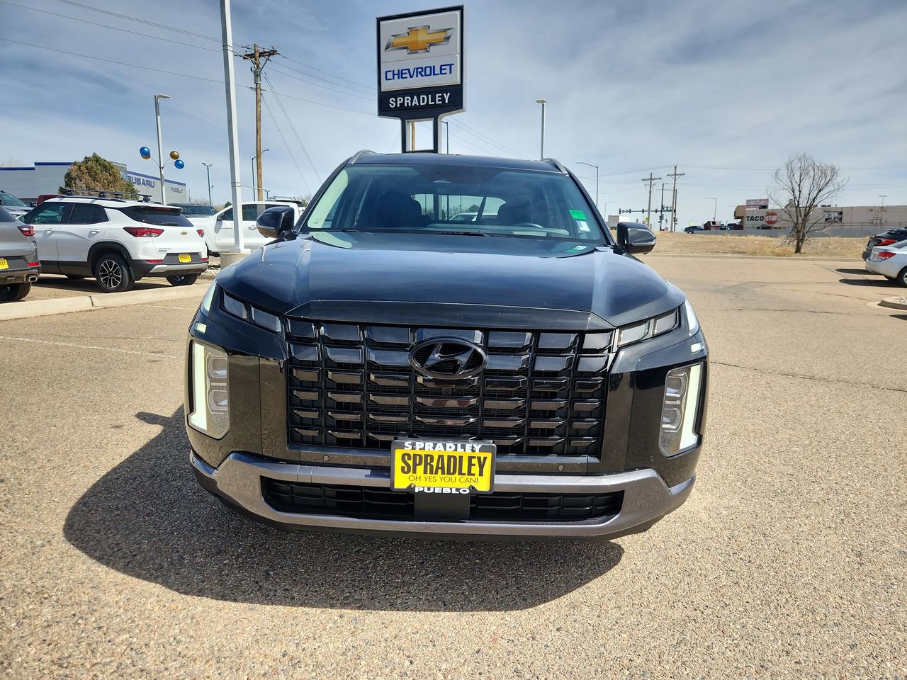 Used 2023 Hyundai Palisade Limited w/ Cargo Package image 3