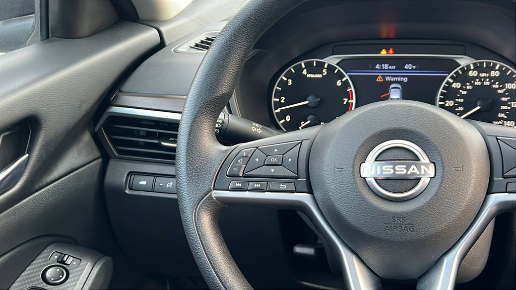 Used 2024 Nissan Altima 2.5 SV image 24