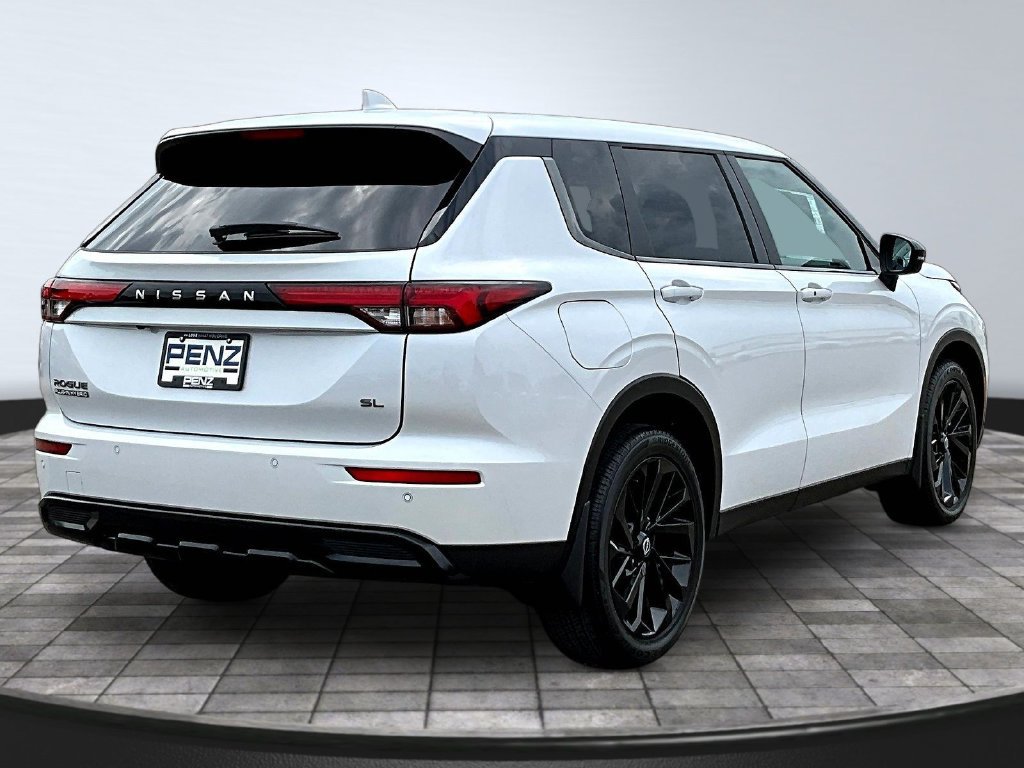 New 2026 Nissan Rogue SL AWD/4WD image 16