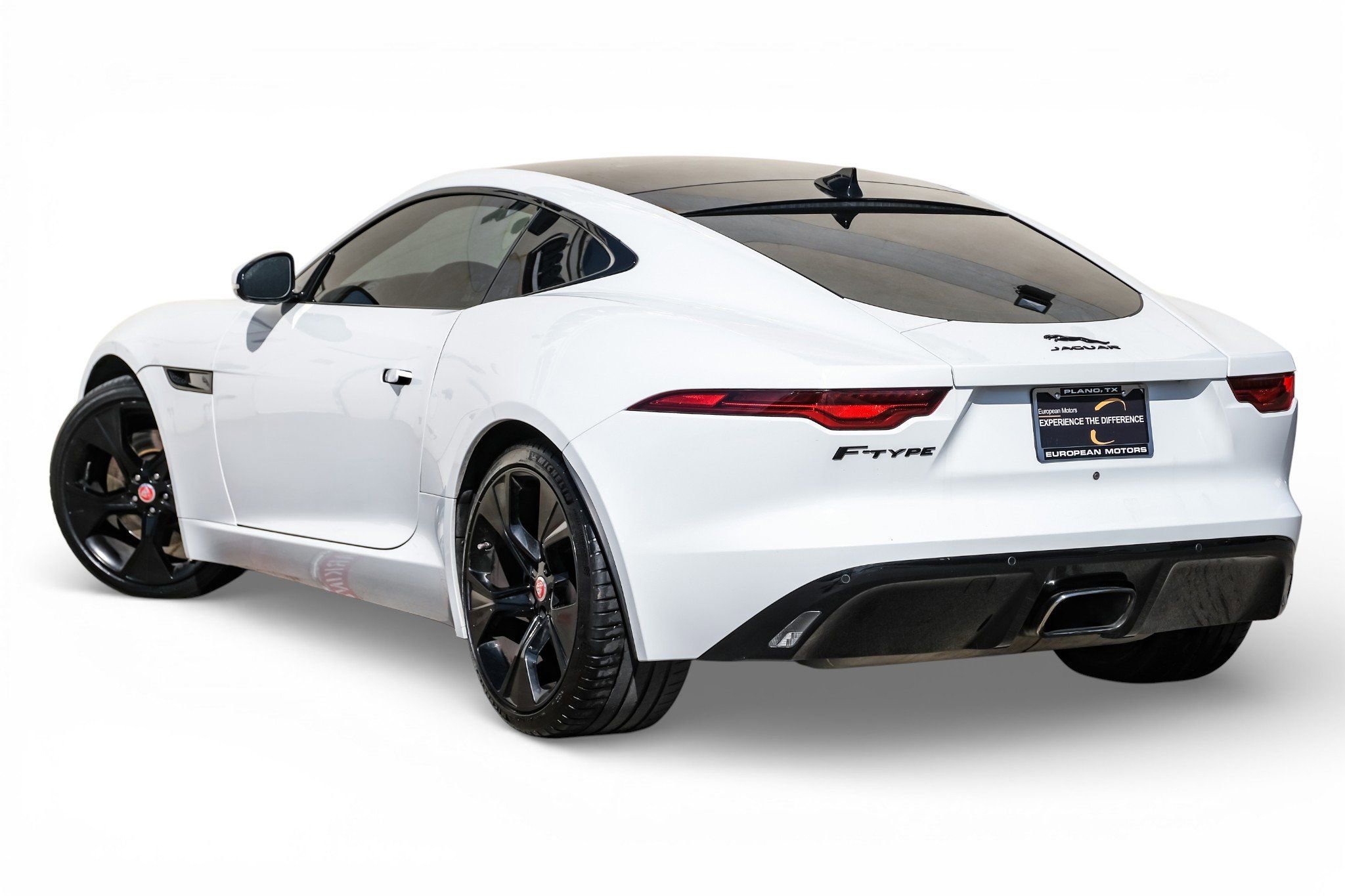 Used 2021 Jaguar F-TYPE Coupe image 9