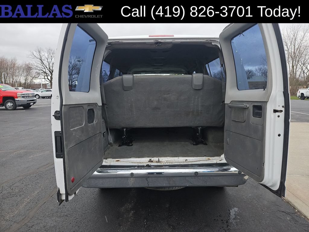 Used 2011 Ford E-350 and Econoline 350 XLT RWD image 24