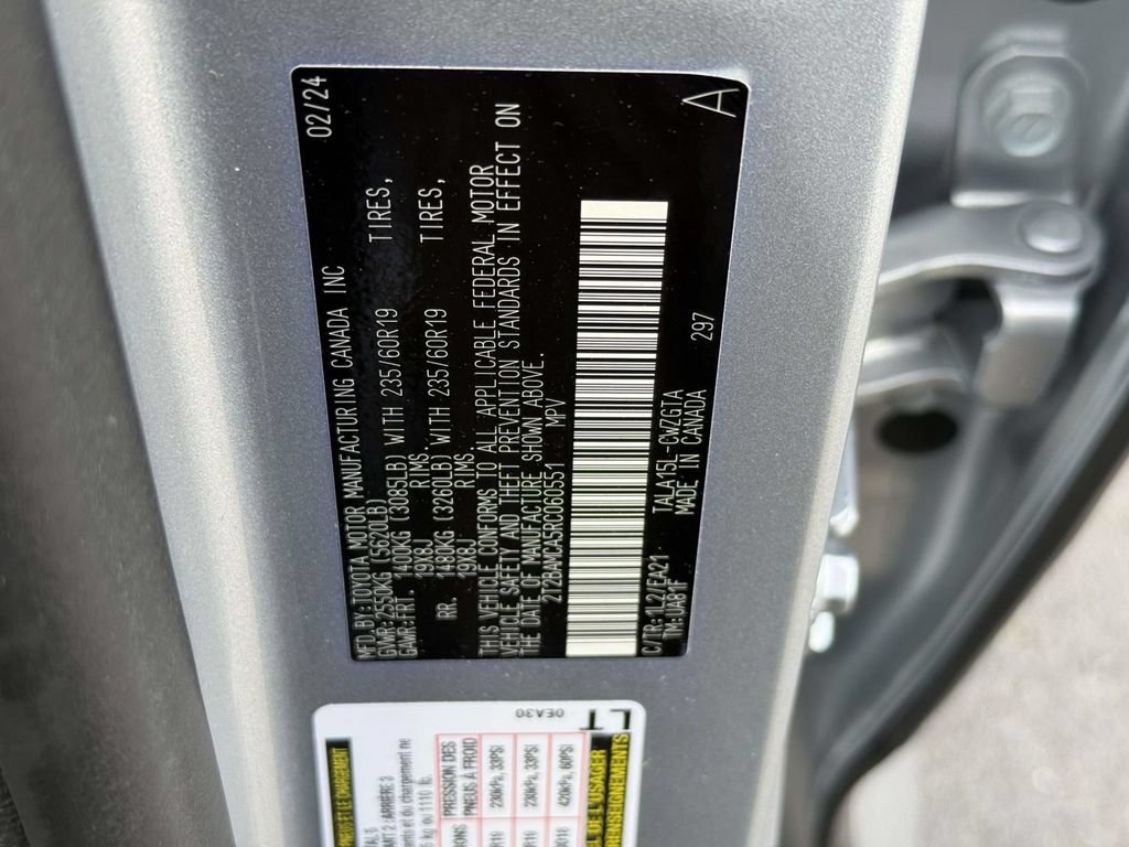 Used 2024 Lexus RX 350 Premium w/ Accessory Package (Z1) AWD/4WD image 31