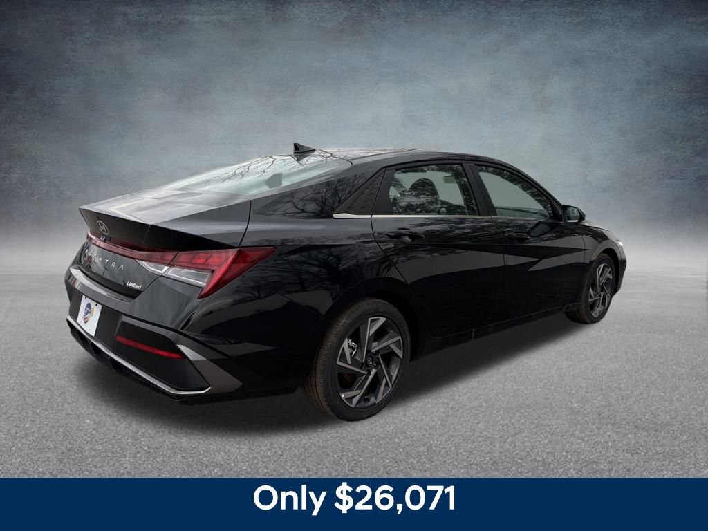 New 2025 Hyundai Elantra Limited image 5