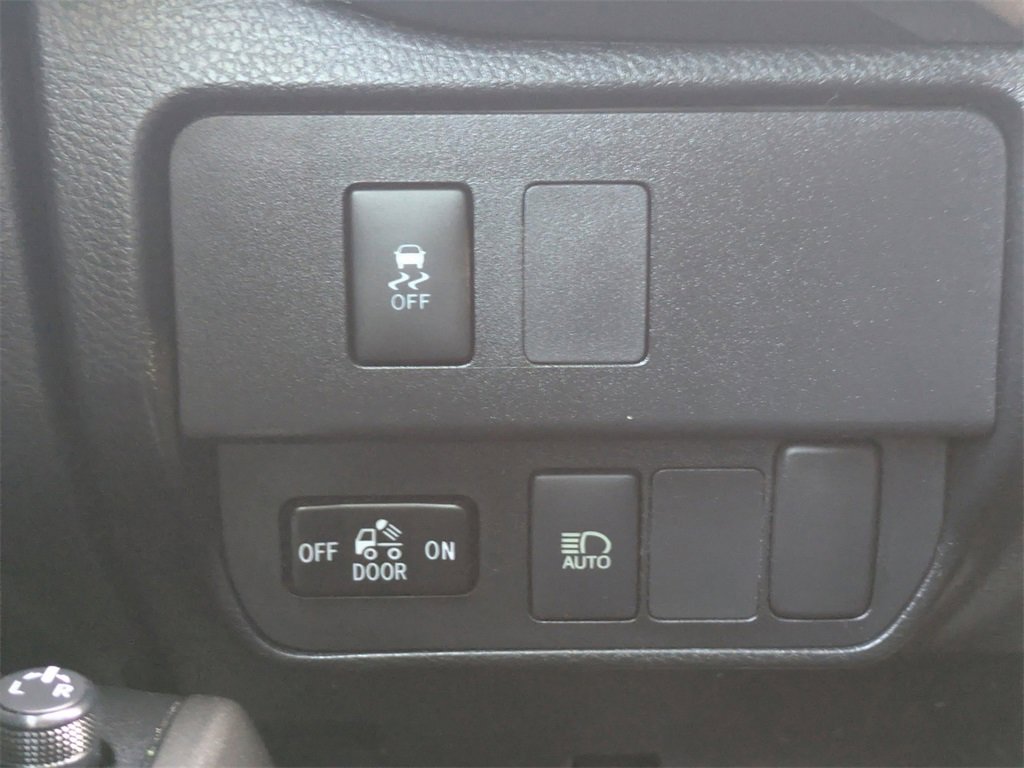 Used 2021 Toyota Tacoma SR5 image 23