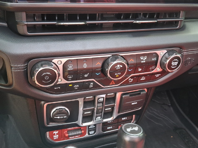 Used 2024 Jeep Wrangler Unlimited Rubicon 392 AWD/4WD image 16