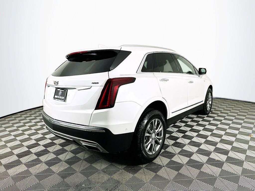 Used 2023 Cadillac XT5 Premium Luxury w/ Technology Package image 9