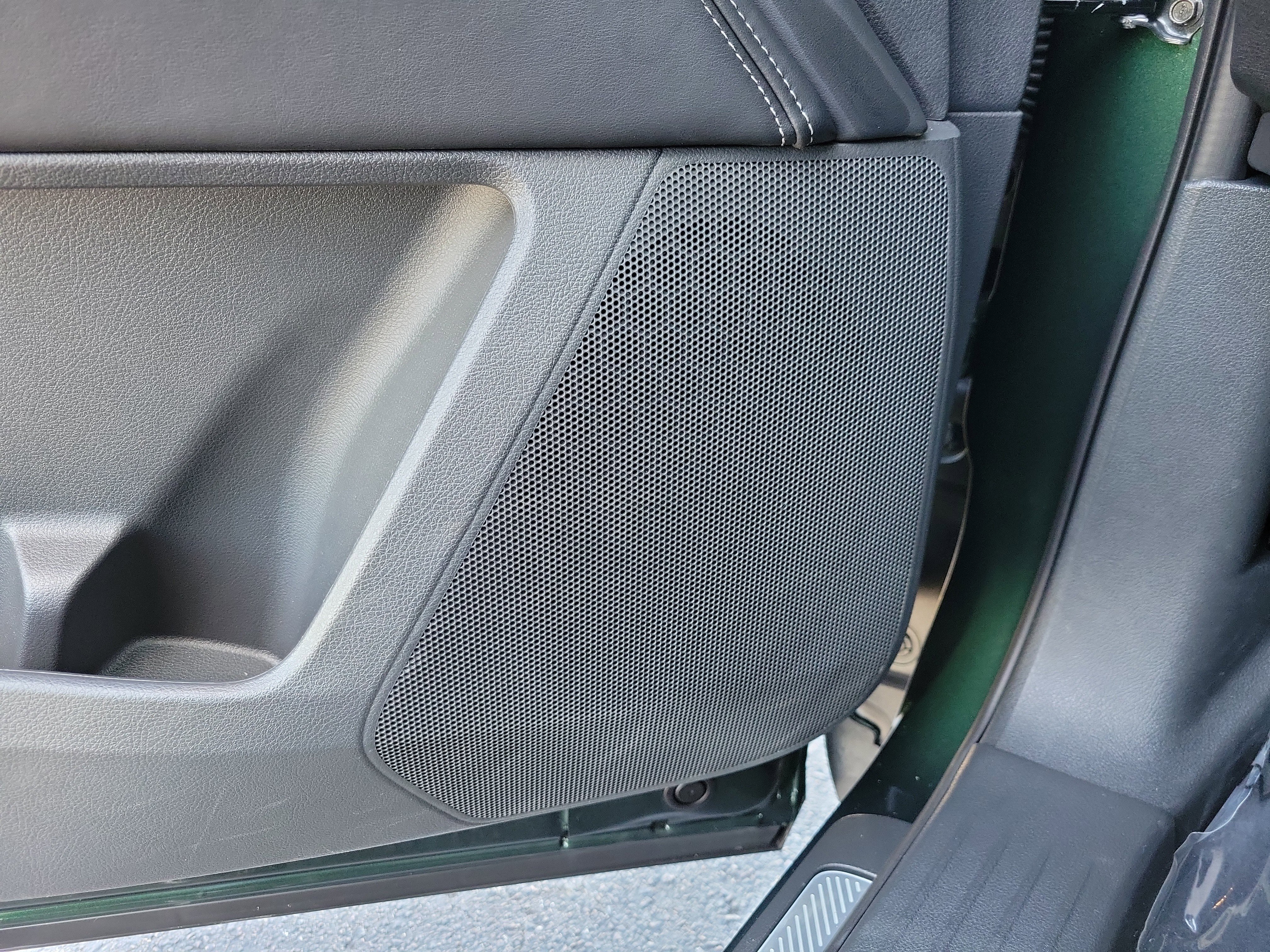 Certified 2026 INFINITI QX60 Luxe w/ Cargo Package image 19