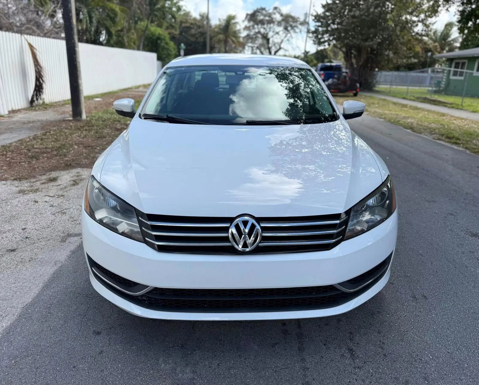 Used 2015 Volkswagen Passat 1.8T S image 4