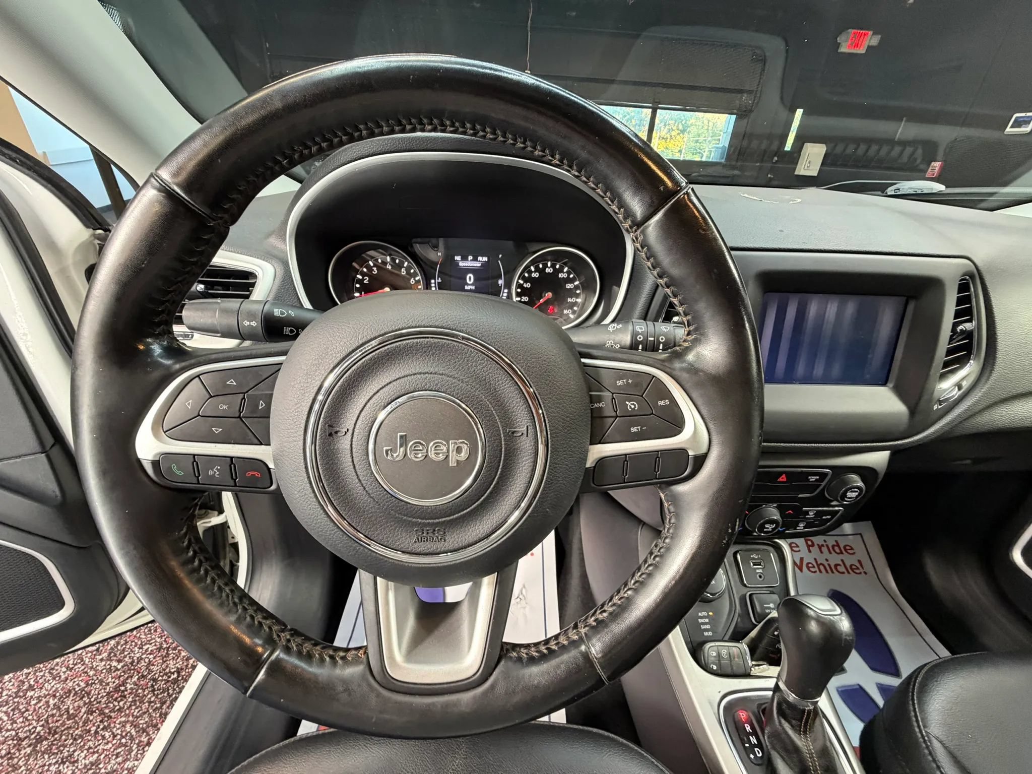 Used 2019 Jeep Compass Latitude w/ Cold Weather Group AWD/4WD image 16