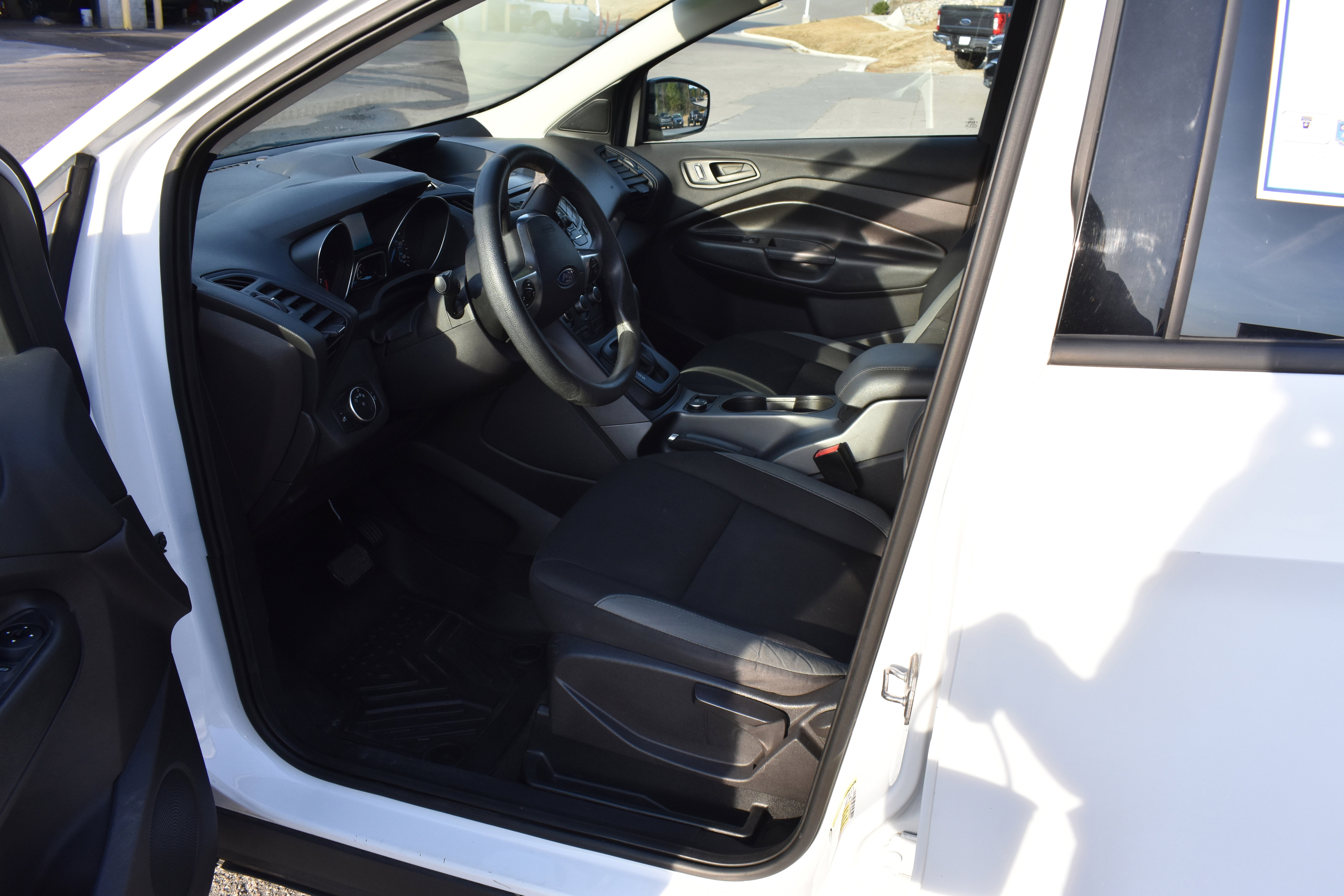 Used 2016 Ford Escape S image 12