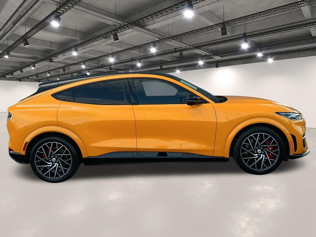 Used 2022 Ford Mustang Mach-E GT w/ GT Performance Edition AWD/4WD image 17
