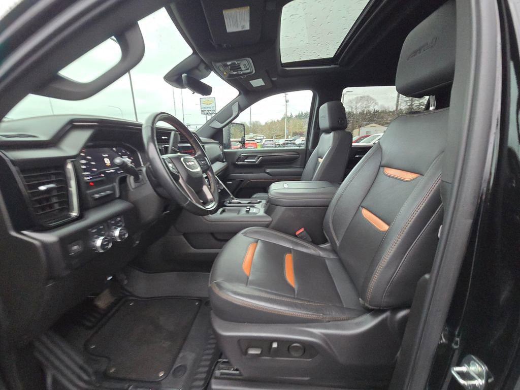 Used 2024 GMC Sierra 2500 AT4 w/ AT4 Premium Plus Package AWD/4WD image 16