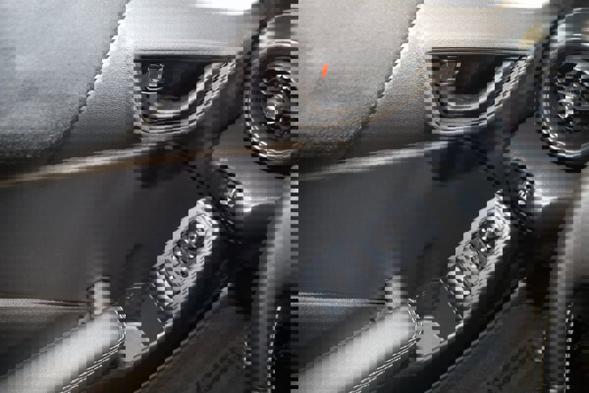 Used 2024 Toyota GR86 Premium image 30