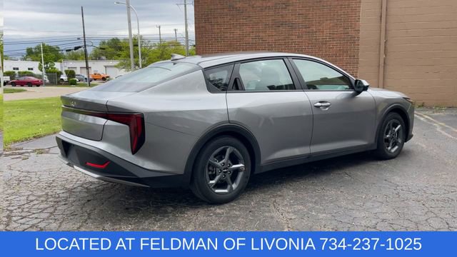 Used 2025 Kia K4 FWD image 8
