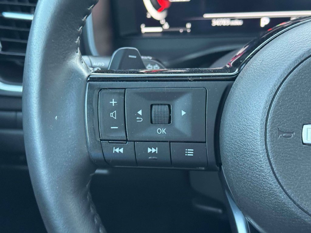 Used 2023 Nissan Rogue Platinum w/ Platinum Premium Package AWD/4WD image 25