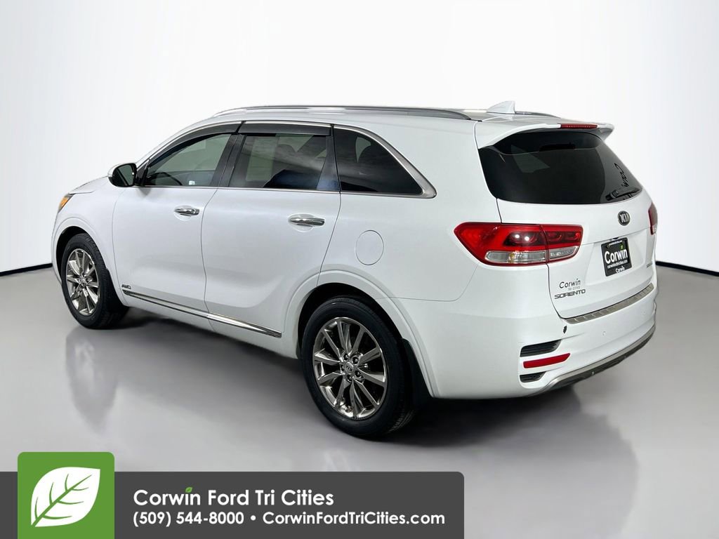 Used 2016 Kia Sorento SX AWD/4WD image 11