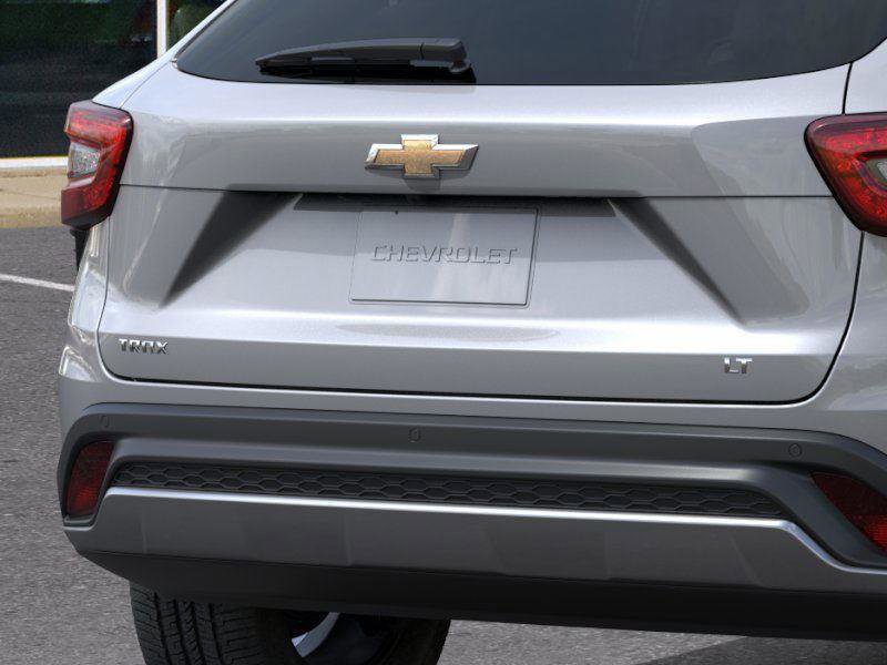 New 2026 Chevrolet Trax LT w/ Driver Confidence Package image 14