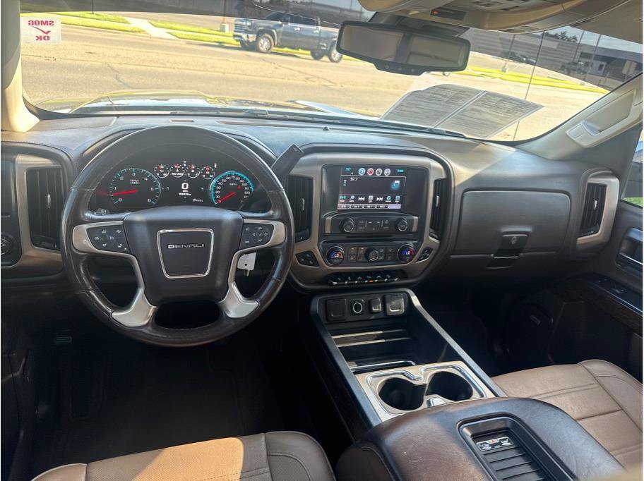 Used 2017 GMC Sierra 1500 Denali RWD image 10