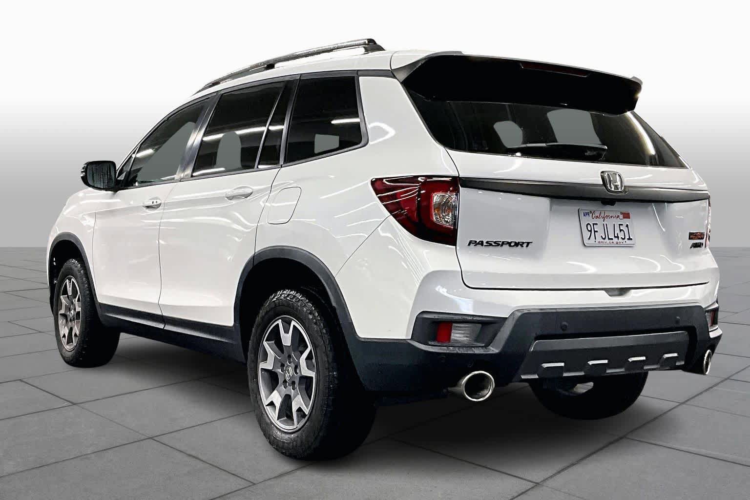 Used 2023 Honda Passport TrailSport image 11