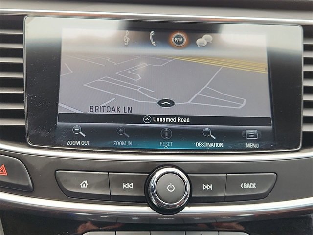 Used 2018 Buick LaCrosse Avenir image 14